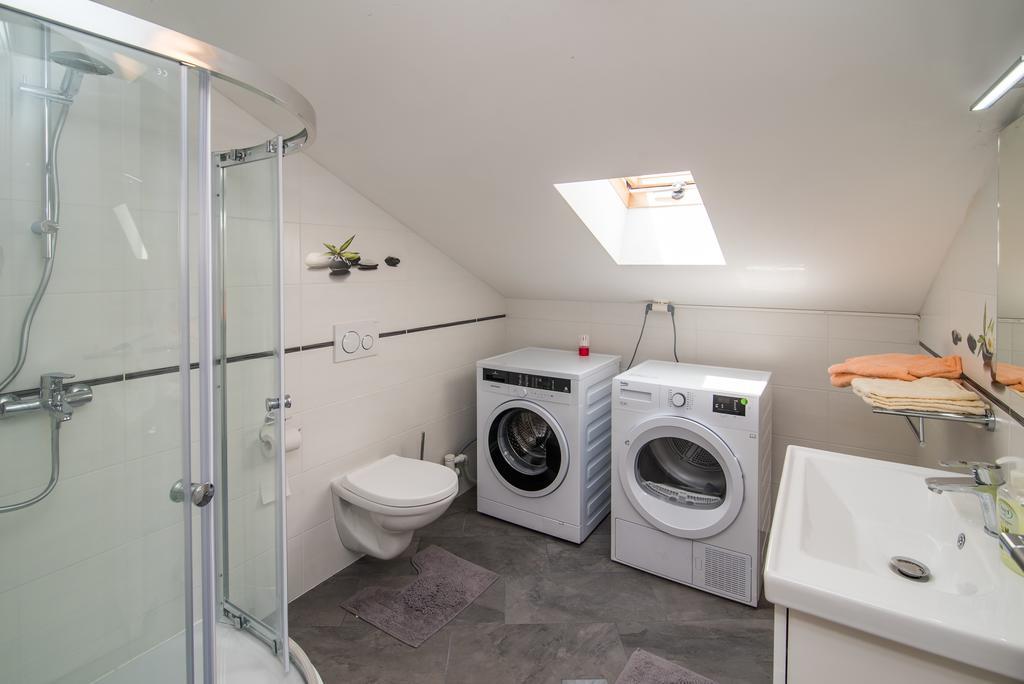 Apartman Marinko คิร์ก ภายนอก รูปภาพ